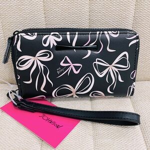 NEW Betsey Johnson Coquette Bow XOKARA Zip Around Wallet Black‎ Pink Cream